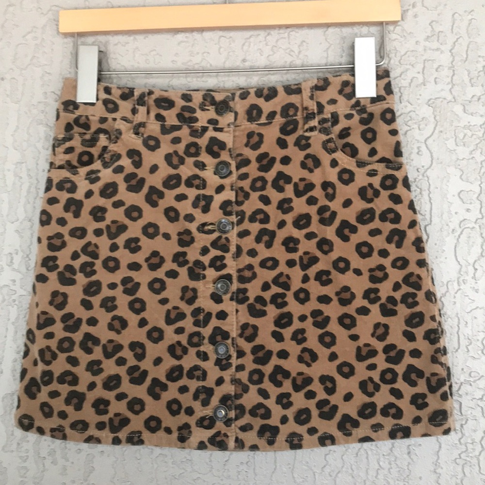 Cat & Jack, cheetah animal print, corduroy skirt.